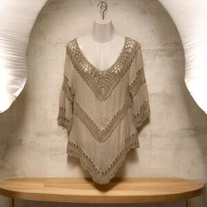 Beach Cover beige crocheted look size L very unusual looking different e…